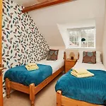 Smugglers Rock Holiday home Ravenscar